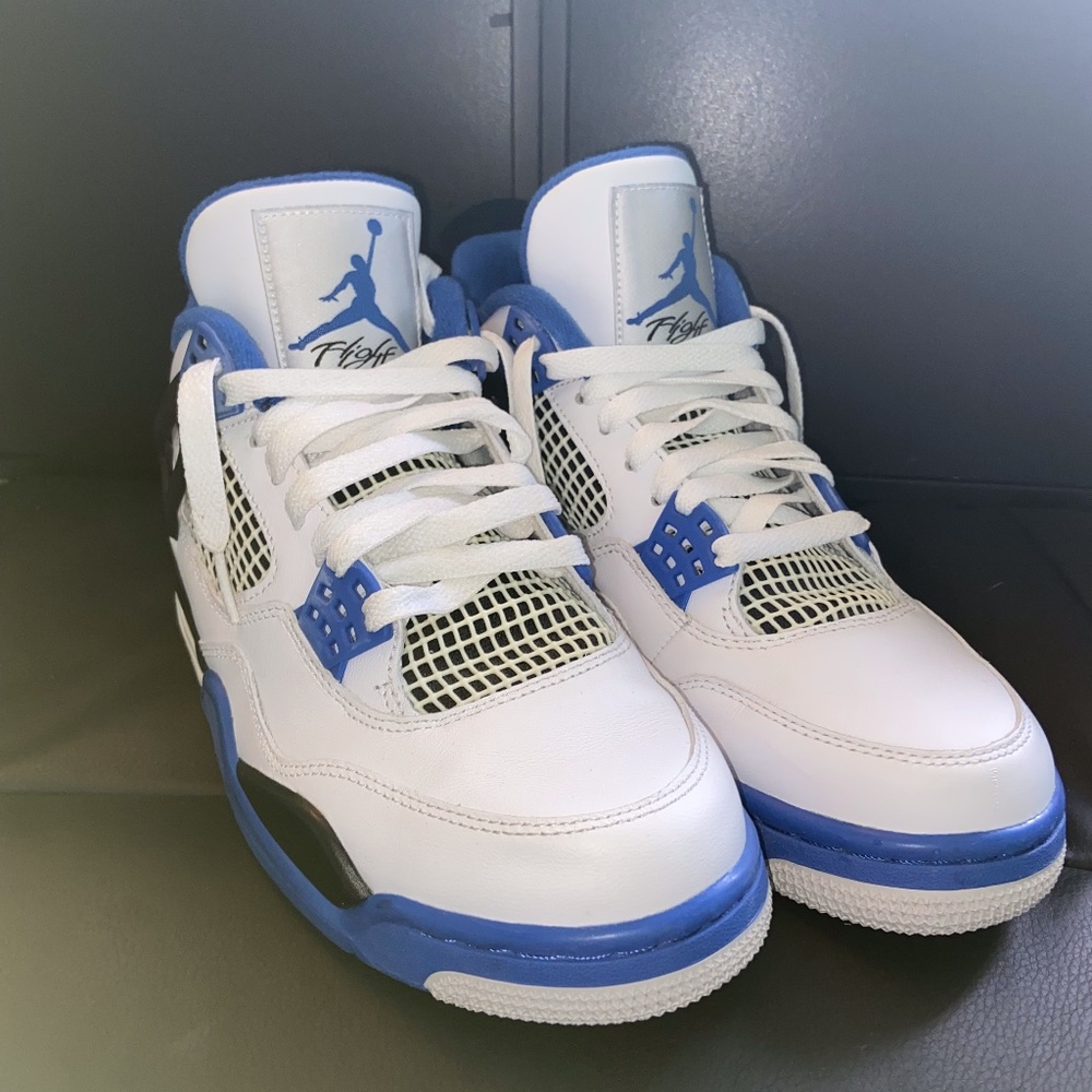 Air Jordan 4 Retro Motorsports